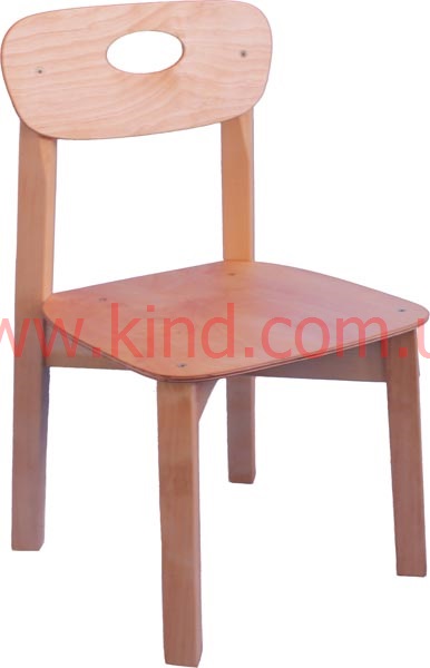 Деревянный стульчик - форма элегантный