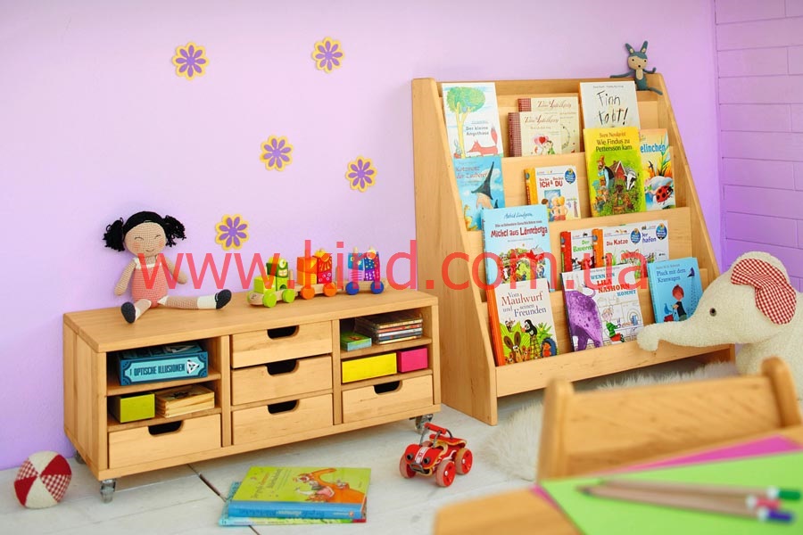 Фото книжного стеллажа "РОБИН" в интерьере детской комнаты